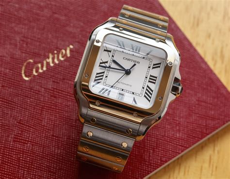 Reviewing the newest Santos de Cartier 2018 replica watch.